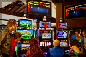 how does a slot tournament work